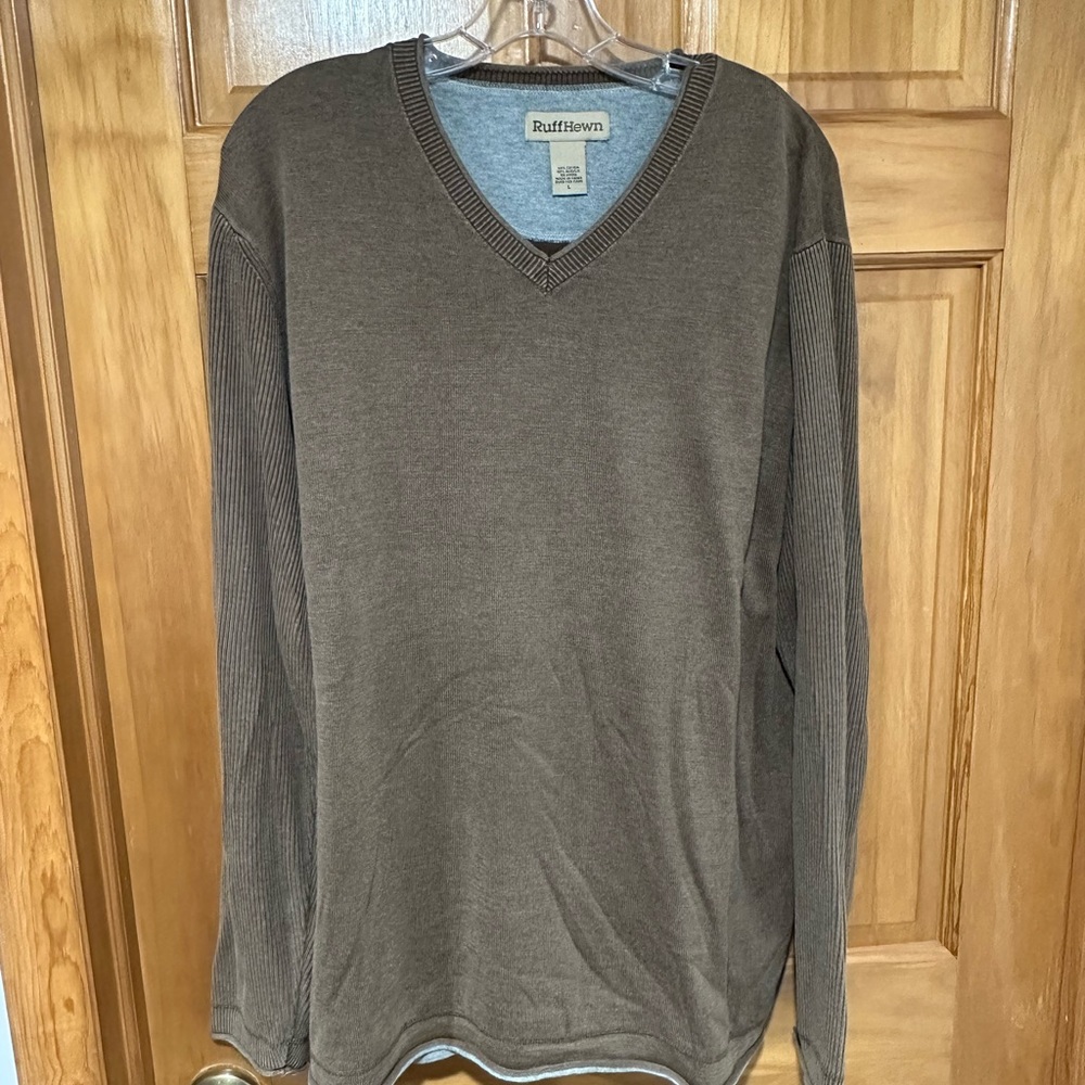 Ruffhewn Mens XL V Neck Sweaters (2)